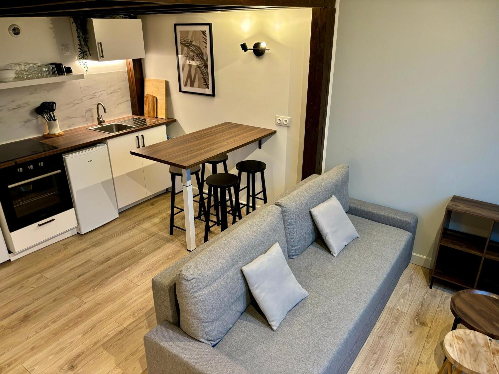 Appartement Le Petit Jardin, Proche Gare, Hyper Centre à Cambrai Extérieur photo