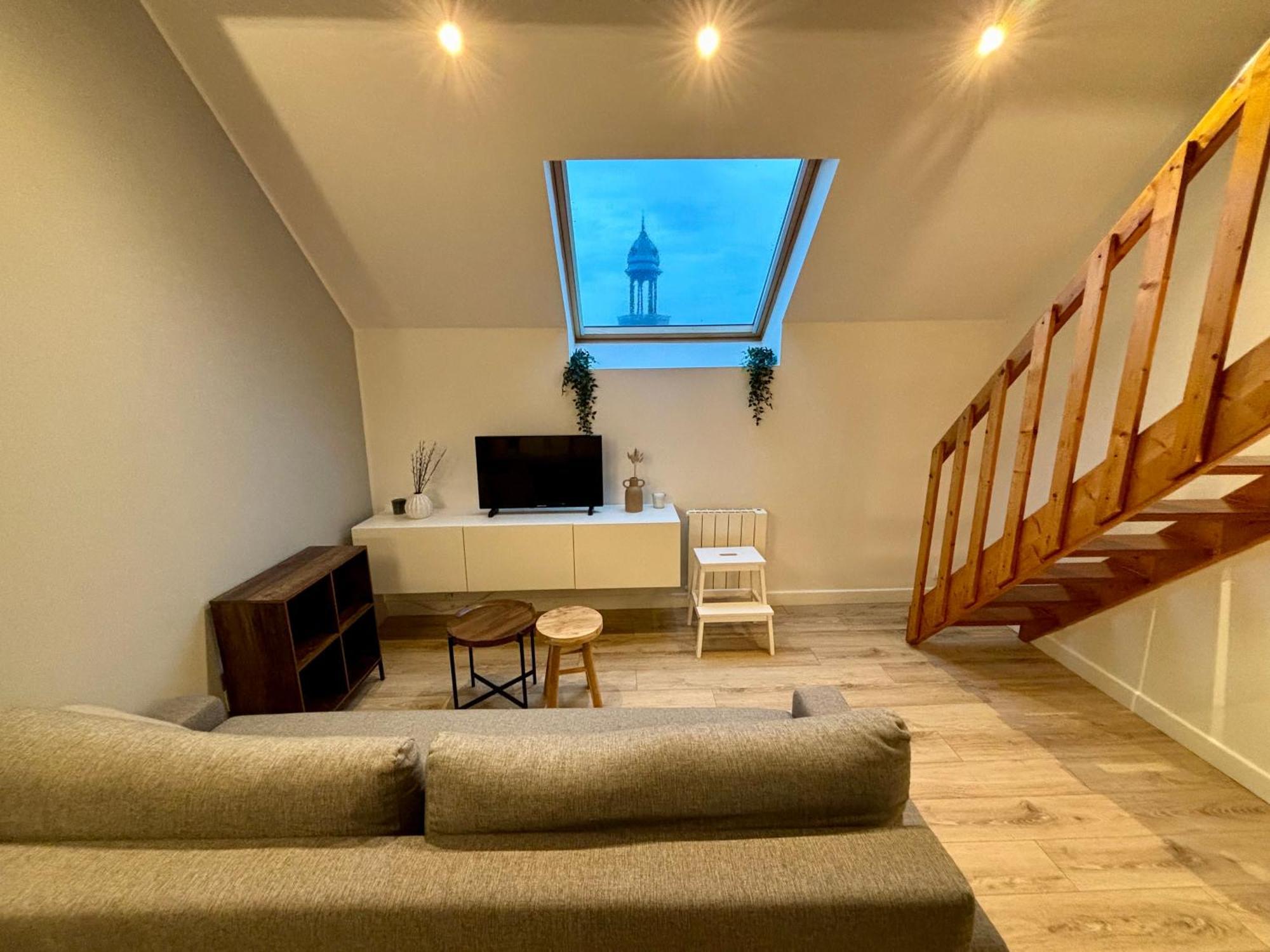 Appartement Le Petit Jardin, Proche Gare, Hyper Centre à Cambrai Extérieur photo