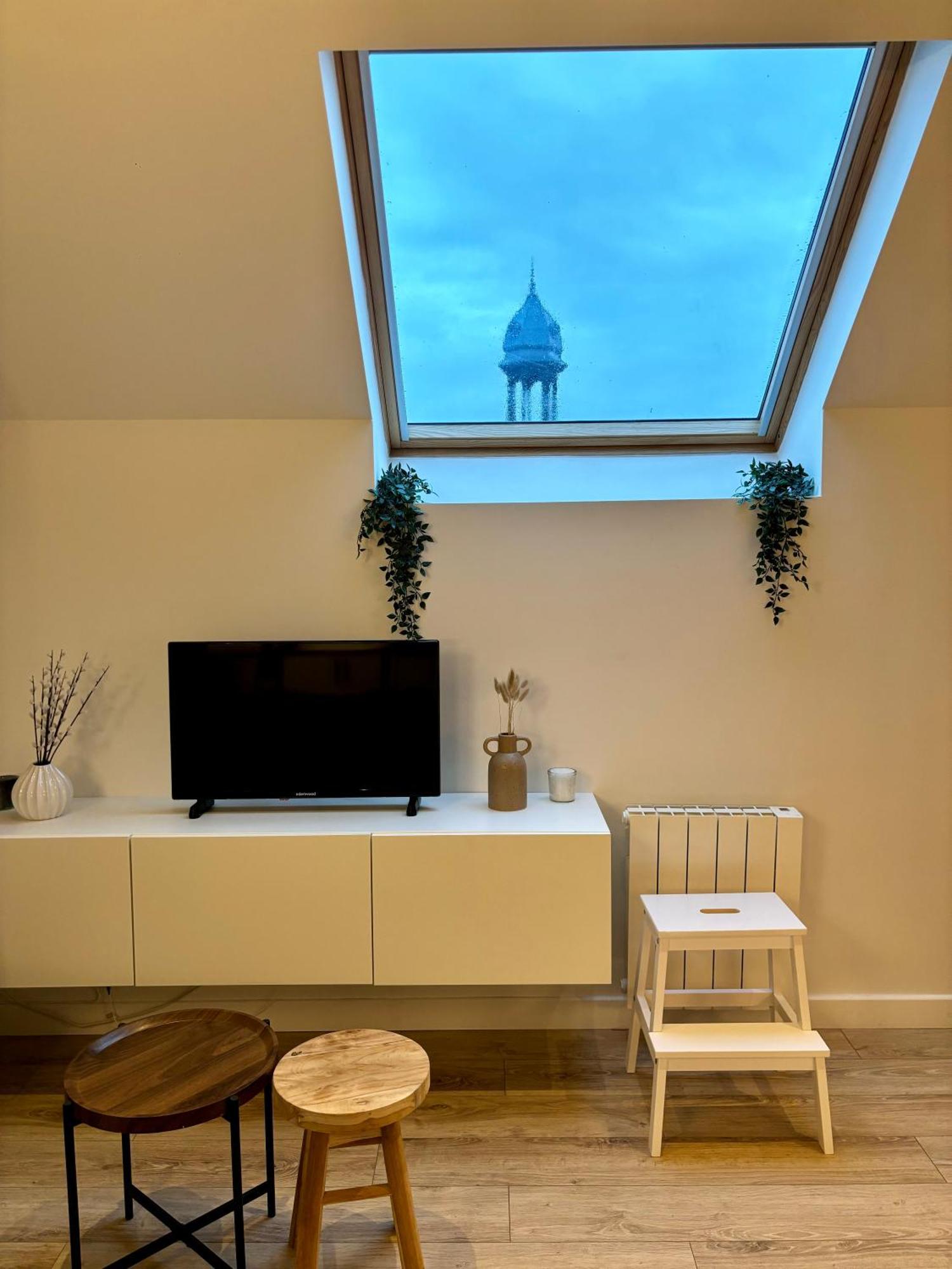 Appartement Le Petit Jardin, Proche Gare, Hyper Centre à Cambrai Extérieur photo
