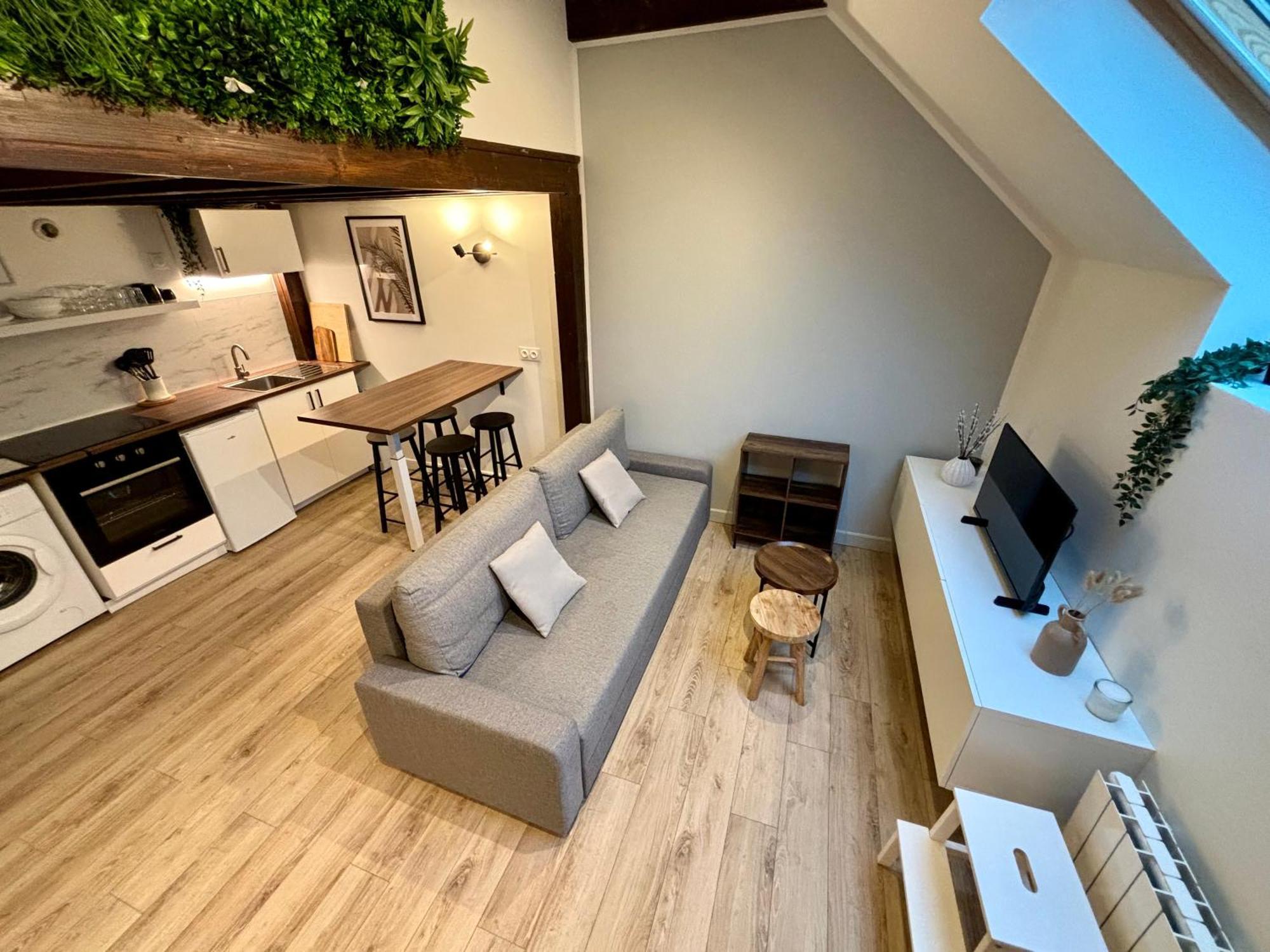 Appartement Le Petit Jardin, Proche Gare, Hyper Centre à Cambrai Extérieur photo